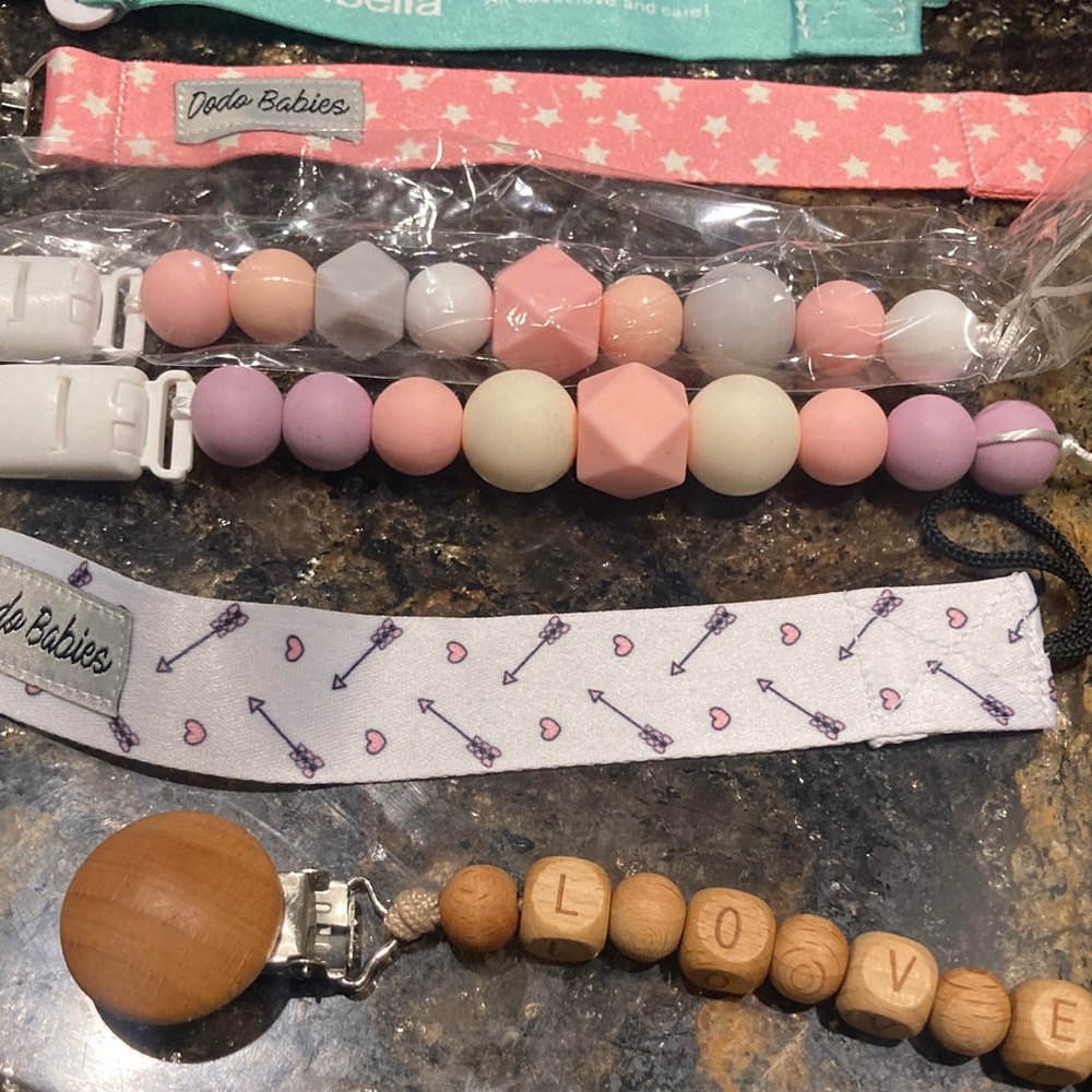Baby Pacifier Clips - Picture 4 of 6